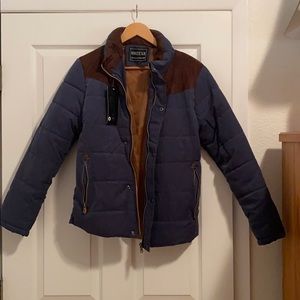 Navy puffer coat